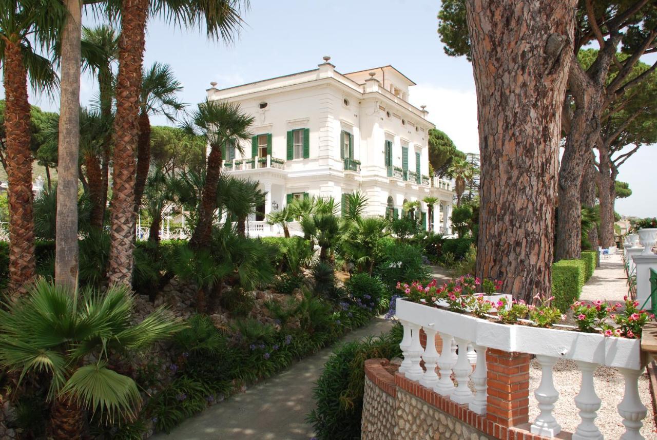 Villa Maria Teresa Vendicio Exterior foto